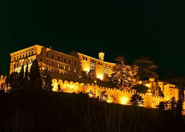 Il Borgo Dei Laghi
