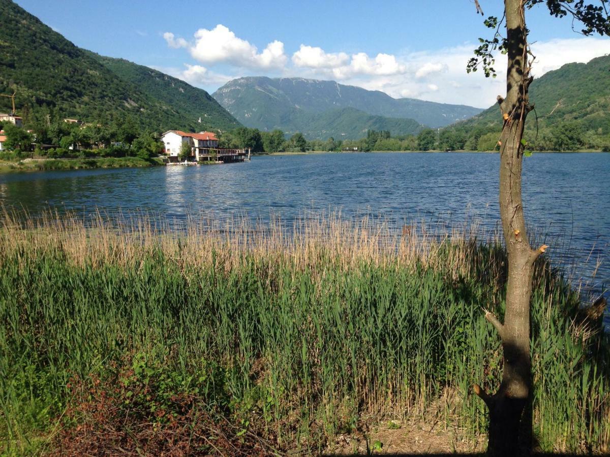 Ferienhaus Il Borgo Dei Laghi Revine Lago